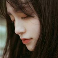 18张氛围感拉满的女生侧面意境头像