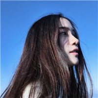 15张清新自然女生头像合集 简约干净氛围感拉满
