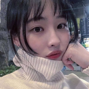 12张高清时尚女生微信头像 好看又百搭