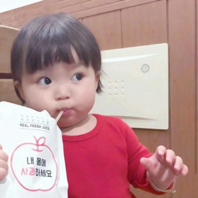22张超萌小女孩微信头像 高清可爱款直接存