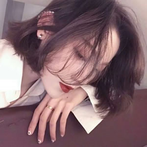 16张高清好看的高冷女生个性头像