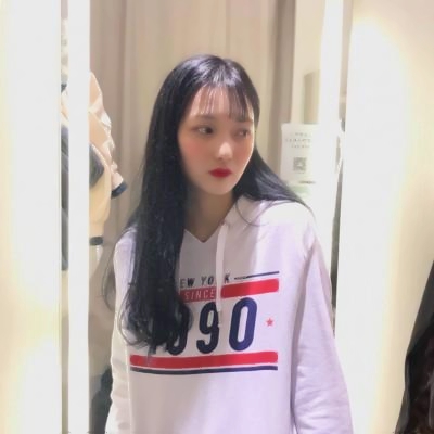 27张高清时尚潮流女生头像 氛围感拉满