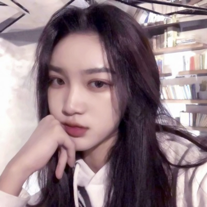 16张高清伤感风女生杂图头像合集