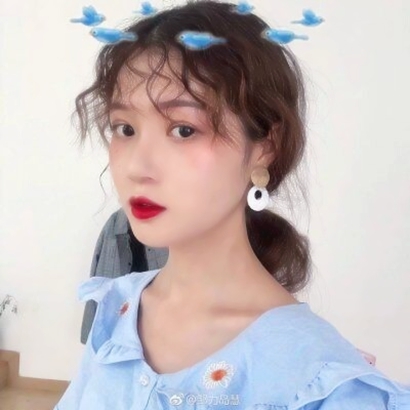 喜欢蓝色的女生看过来！12张清新可爱的浅蓝色QQ女生头像