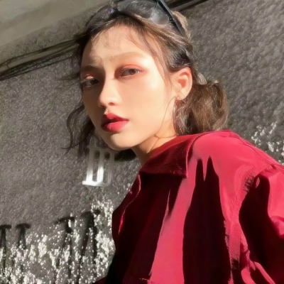 34张有气质的高清女生头像 适合当微信头像的个性气质女头合集