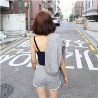 18张时尚女生背影QQ头像 小姐姐们的氛围感穿搭都在这了