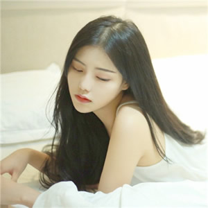 女生文艺范微信头像合集！12张一眼就心动的唯美女头