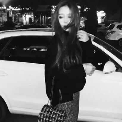 高冷御姐黑白头像！21张高清好看的氛围感头像合集