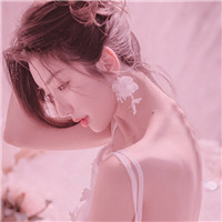 18张氛围感拉满的女生侧面意境头像