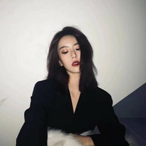 小清新又带高冷感的女生头像来啦！16张高清质感图直接拿走