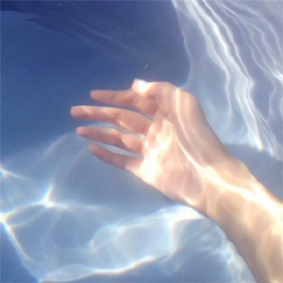 手控女生看过来！36张高清唯美意境手部头像图