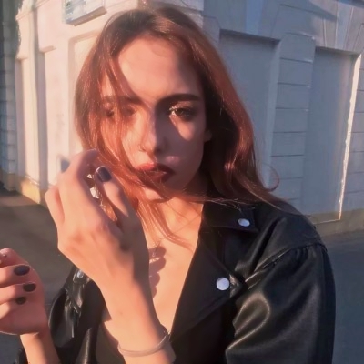 抖音用的欧美女生头像来啦！10张高清款气质气场拉满