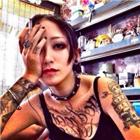 花臂酷飒女生头像 18张高清纹身女生头像合集