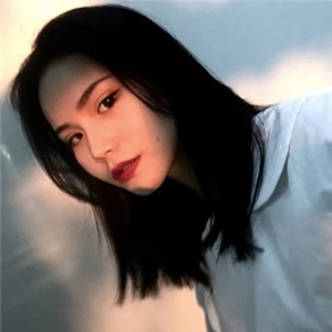 12张高清霸气社会风女生网图头像合集