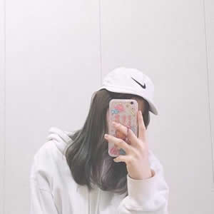 最新高清小清新女生头像合集 共12张好看头像