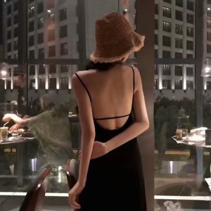 16张高清女生头像合集 气质优雅又自带个性时尚感