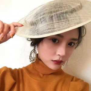 快手网红时尚女生QQ头像 16张好看又时髦