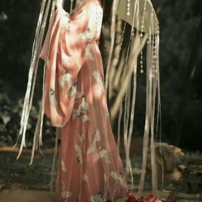 36张不露脸汉服古风女生部位头像 高清又唯美