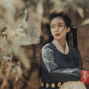 16张高清好看的女生小清新古风唯美头像