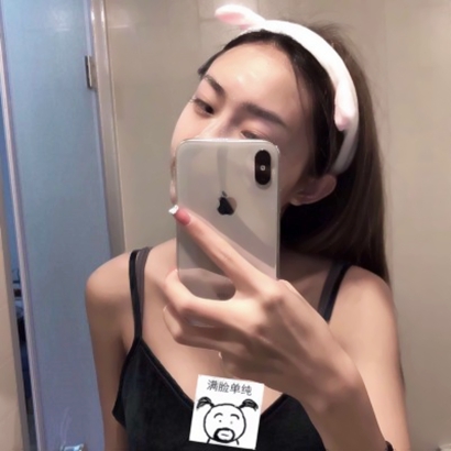 22张简约气质款闺蜜头像 高清时尚女生头像合集