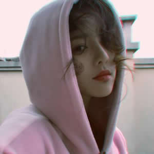 15张高清清纯唯美女生QQ头像 快来挑选你的专属头像