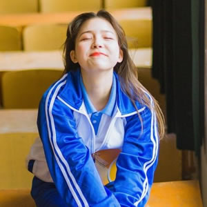 16张高清好看的女生微信头像 清新唯美风格直接存