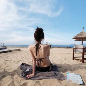 女生海边背影微信头像来啦！16张高清小清新氛围感图直接存