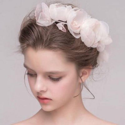 10张清新淡雅安静感女生头像 高清意境图合集