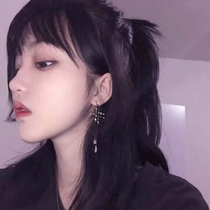 伤感女生头像合集 20张高清氛围感伤感女头分享