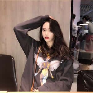 真人版一左一右闺蜜头像 时尚好看的都在这（16张）