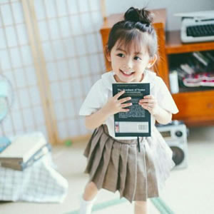 三人用的萌娃闺蜜头像来啦！一共12张高清可爱款