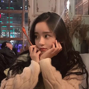 女生时尚可爱微信头像合集 共18张可选