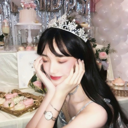 4组高清时尚姐妹头像 8张好看的女生头像来啦