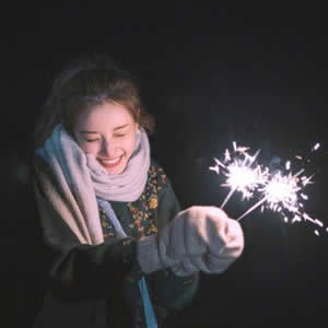 18张软萌可爱女孩微信头像 一眼就爱上的治愈感