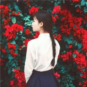 15张高清超有氛围感的女生意境头像 适合当微信头像