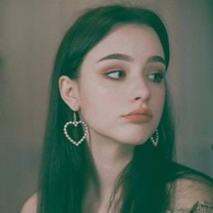 12张欧美意境风女生头像合集