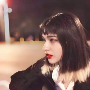 最新高清欧美风微信女生头像 12张好看款合集