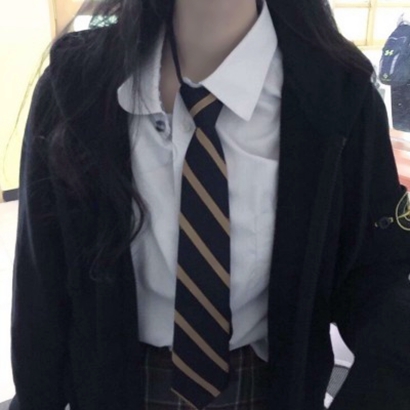 酷拽又有氛围感！27张高清部位女生头像合集