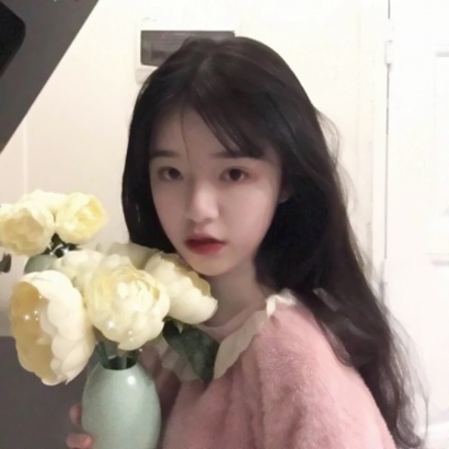 36张高清女生花草微信头像 气质感拉满的唯美图片