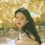 章若楠高清头像合集 18张热门明星头像精选