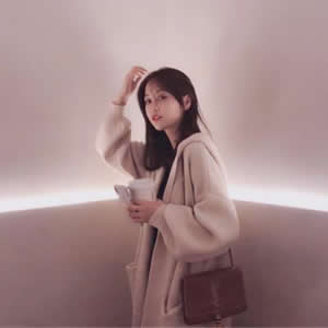 16张青春感拉满的瘦脸白皮肤美女头像 颜值超耐看