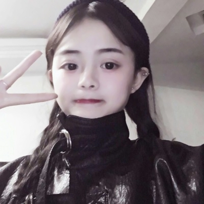 29张气质时尚女生微信头像 高清好看又有格调