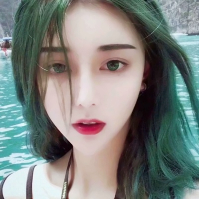 36张高清超酷女生时尚头像合集