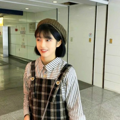30张高清意境感拉满的QQ唯美女生头像