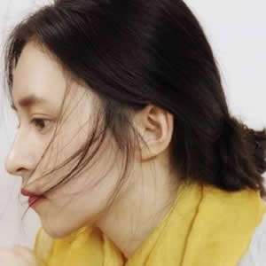 冷淡感拉满！16张高清意境伤感女生QQ头像