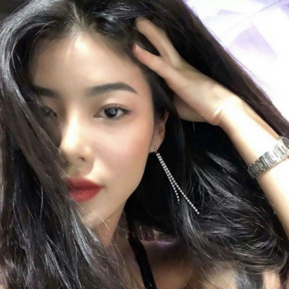 30张高清高冷御姐范女生头像 时尚感拉满的氛围感头像合集