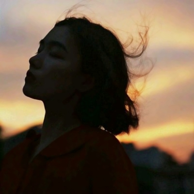 26张高清炫酷女生头像 又酷又飒太适合当头像了