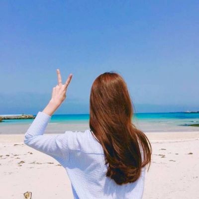 微信头像女生唯美背影 24张高清好看的精选合集来了