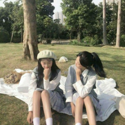 22张高清好看的女生双人闺蜜头像，一次配齐两张配对款