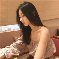 女生QQ性感头像合集！小露锁骨香肩，清纯又性感（共18张）